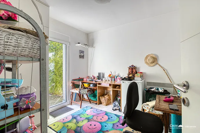 Petrovac'ta Akdeniz Manzaralı Dubleks Daire, 104 m²