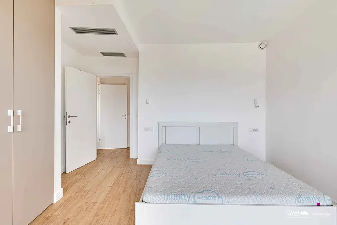 DENİZ MANZARALI, LÜKS 3 YATAK ODALI SATILIK DAİRE