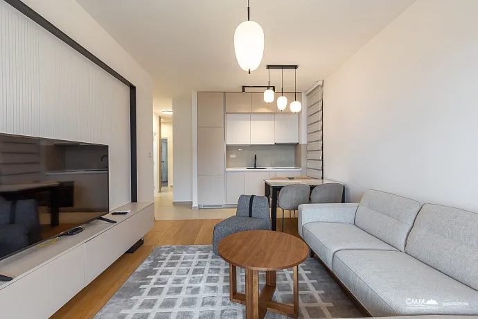 Bečići’de Lüks İki Odalı Daire – Sveti Stefan Manzaralı