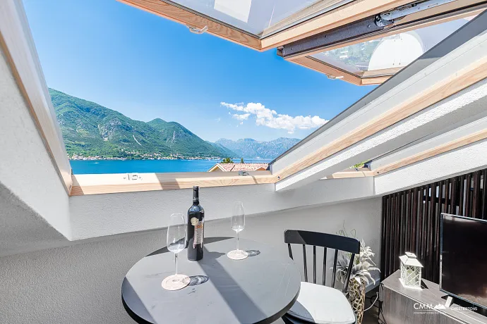 Eşsiz Deniz Manzaralı Lüks Penthouse – Dobrota, Karadağ