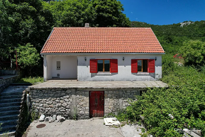 Cetinje, Ugni'de rahat ev 78m2