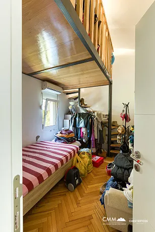 Petrovac'ta Akdeniz Manzaralı Dubleks Daire, 104 m²