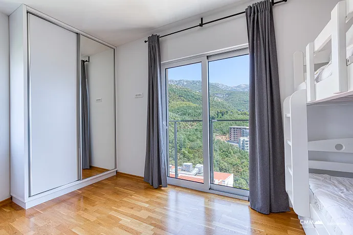 Çatı Katında Jakuzi ve Gün Doğumu Manzaralı 5★ Tatil Kompleksinde Lüks Penthouse