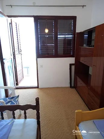 Utekha'da deniz manzaralı ev