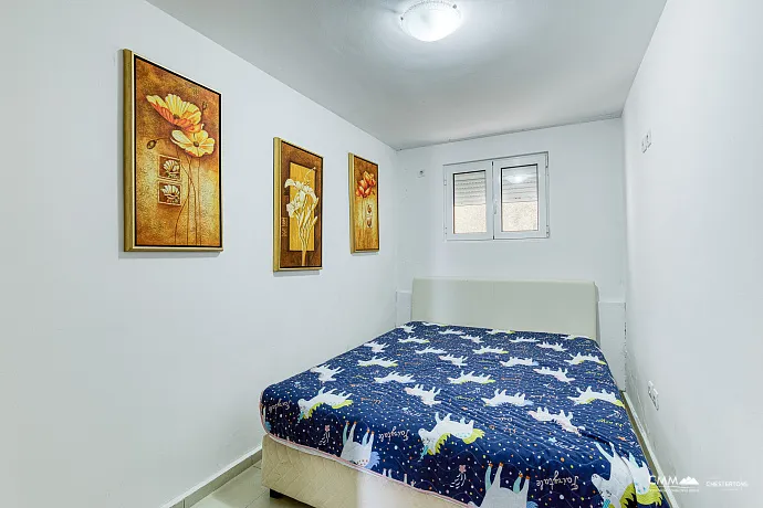Deniz Manzaralı 61m² İki Yatak Odalı Daire – Seoce, Budva