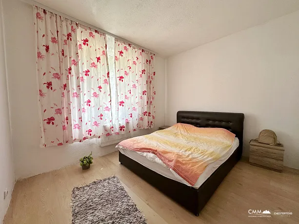 Dobra Voda'da 308 m2'lik üç katlı ev