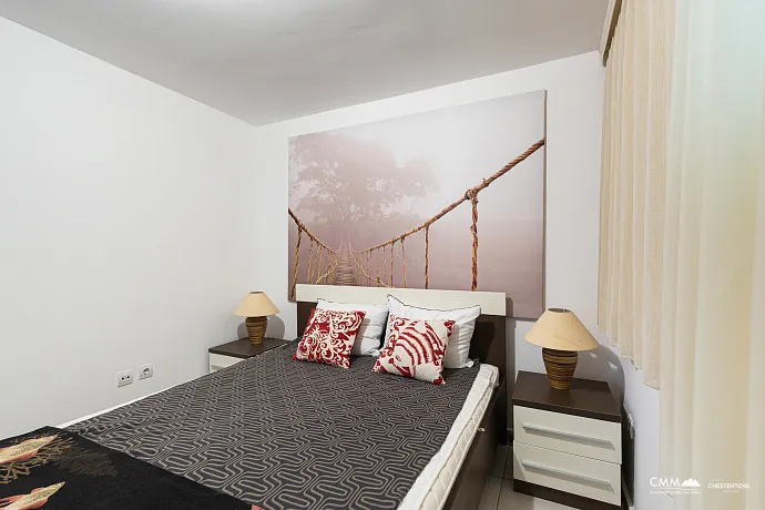 Deniz Manzaralı 61m² İki Yatak Odalı Daire – Seoce, Budva