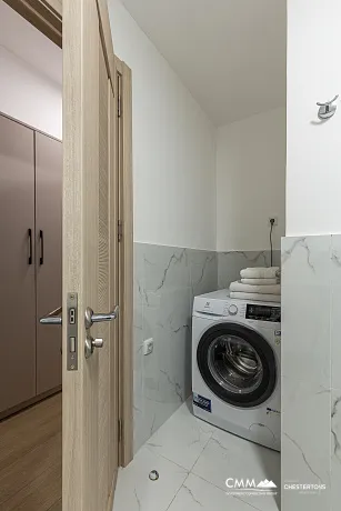 Bečići’de Tek Yatak Odalı Daire – Tamamen Eşyalı!