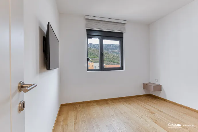 Bečići’de Lüks İki Odalı Daire – Sveti Stefan Manzaralı