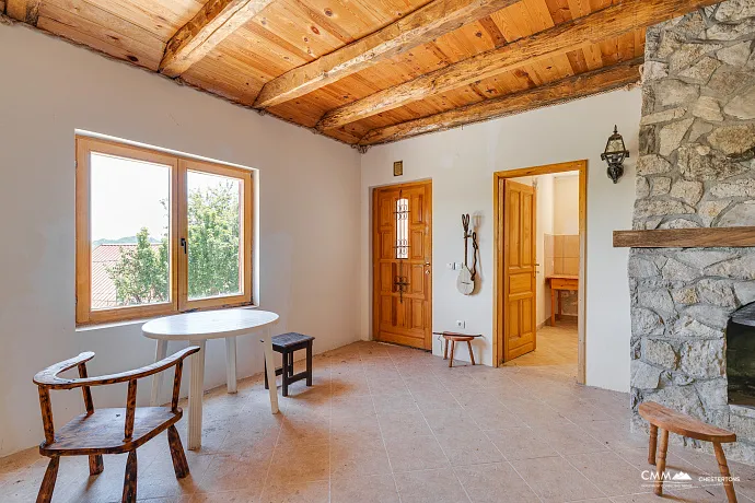 Cetinje, Ugni'de rahat ev 78m2