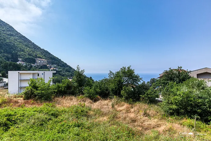 Deniz Manzaralı 61m² İki Yatak Odalı Daire – Seoce, Budva