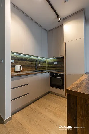 Bečići’de Tek Yatak Odalı Daire – Tamamen Eşyalı!