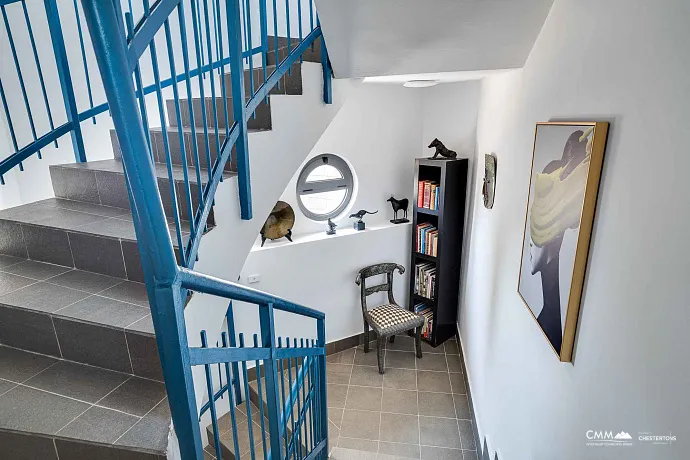 Blizikuće'de Lüks Yatırım Villası – 3 Daire, Havuz ve 120 m² Çatı Terası