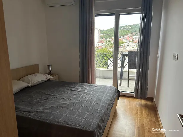 Karadağ’ın Bar şehrinin tam merkezinde bulunan 47 m²’lik konforlu bir daire