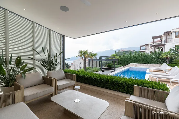 Sveti Stefan’a yakın, Blizikuće’de lüks villa