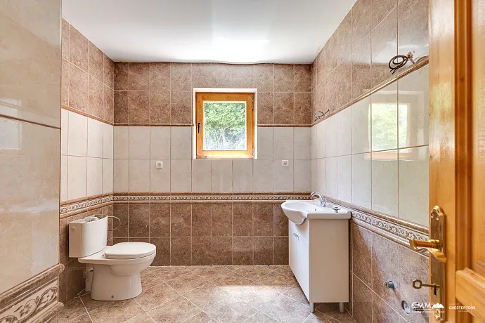 Cetinje, Ugni'de rahat ev 78m2
