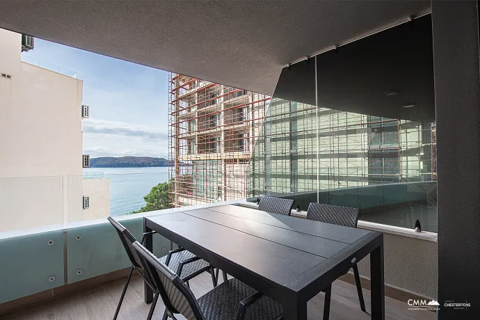 Bečići’de Tek Yatak Odalı Daire – Tamamen Eşyalı!