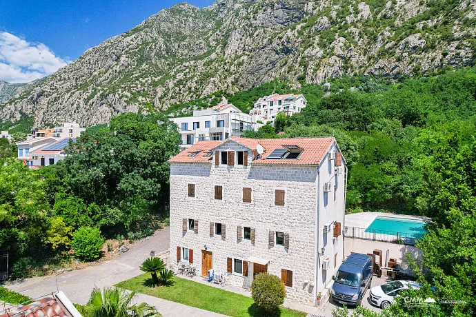 Eşsiz Deniz Manzaralı Lüks Penthouse – Dobrota, Karadağ