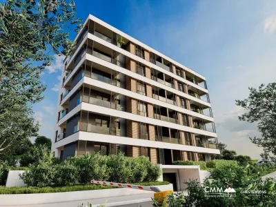 Bar'da merkeze ve denize yakın yeni binada deniz manzaralı daireler