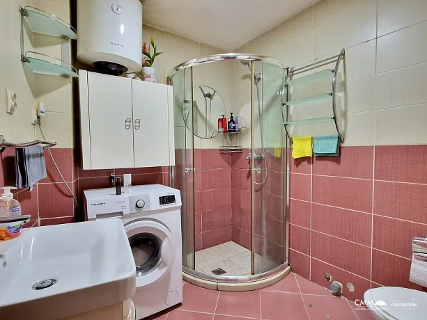 Budva'da Denize Yakın 52 m² Daire