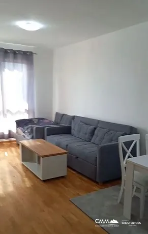 Becici'de eşyalı daire