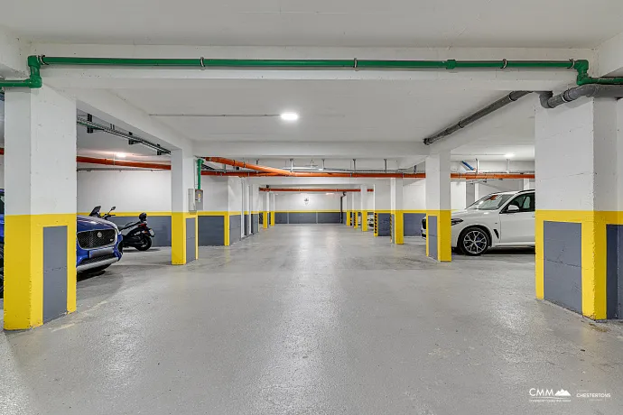Dobrota’da 86 m² Satılık Daire – Geniş Teras, Deniz Manzarası, Garaj ve Depo