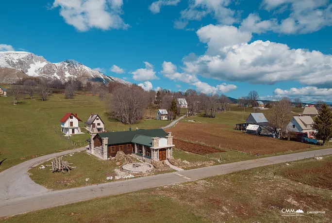 Satılık veya Kiralık — Žabljak’ta Yeni Restoran