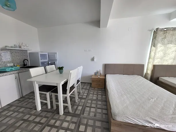 Utjeha'da panoramik deniz manzaralı geniş ev