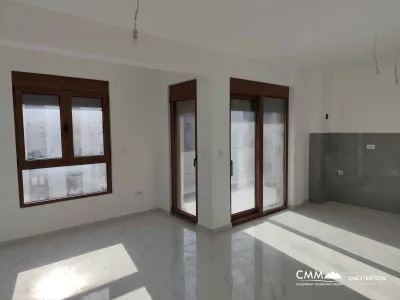 Bar’da satılık iki odalı daire