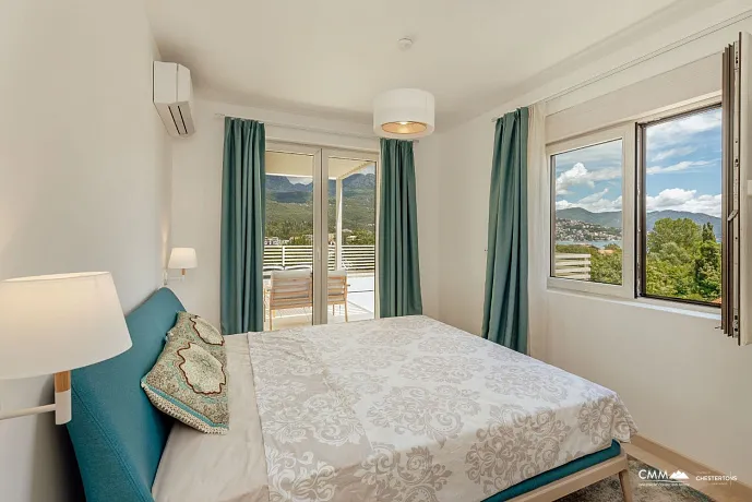 Igalo'da yeni bir komplekste daireler