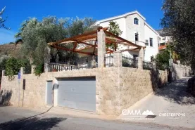 Petrovac şehrinde villa