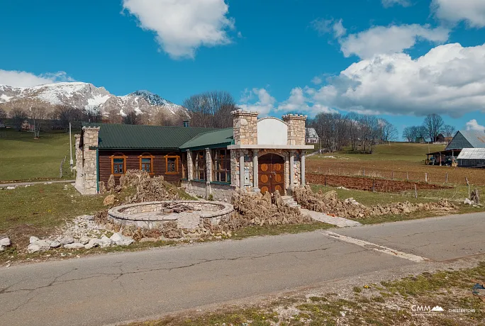 Satılık veya Kiralık — Žabljak’ta Yeni Restoran