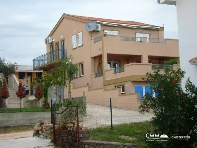 Krimovice'de Ev