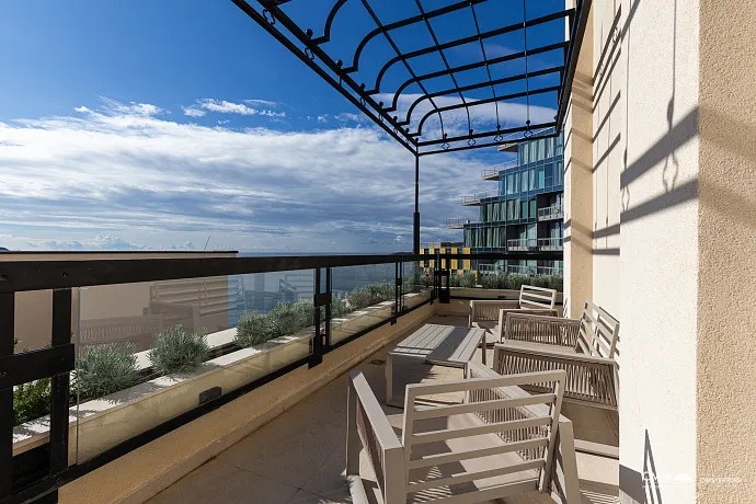 Becici'de ayrıcalıklı bir konumda lüks daireler