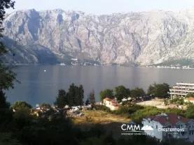 Kotor Rivierası'ndaki arsa