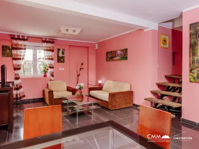 Bigovo'da üç yatak odalı ve deniz manzaralı daire