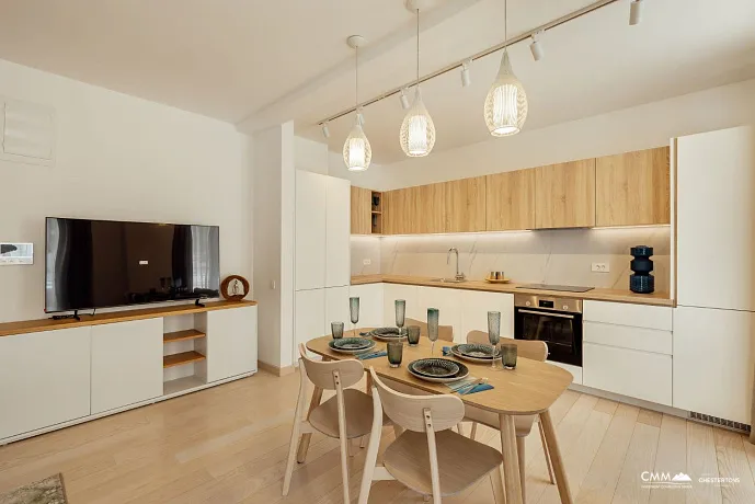 Igalo'da yeni bir komplekste daireler