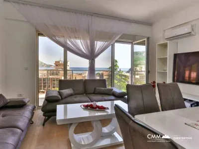 Three-bedroom apartment in Becici, 86m²