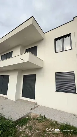 BAR'DA LÜKS EV – 225 m² YAŞAM ALANI