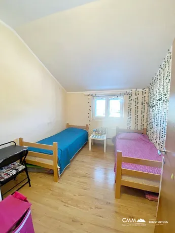 Lustica Bay yakınında havuz ve spa bulunan mini otel