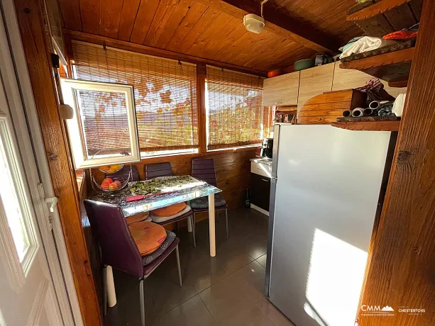 Budva'da 355 m² arsa üzerinde 50 m² ev