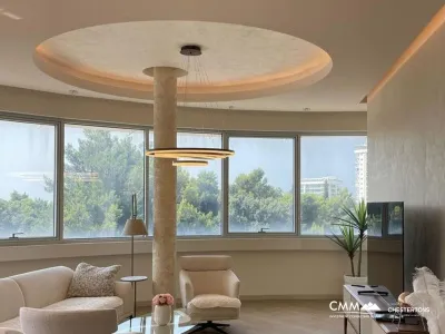 Budva'da iki yatak odalı daire, 112 m²