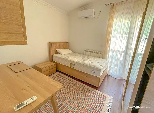 House in a quiet area of Bar