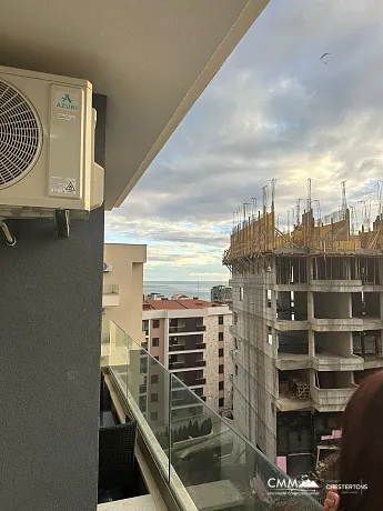 Becici'de eşyalı daire