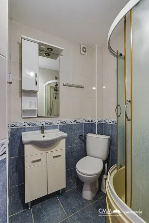Tivat'ta panoramik deniz manzaralı villa