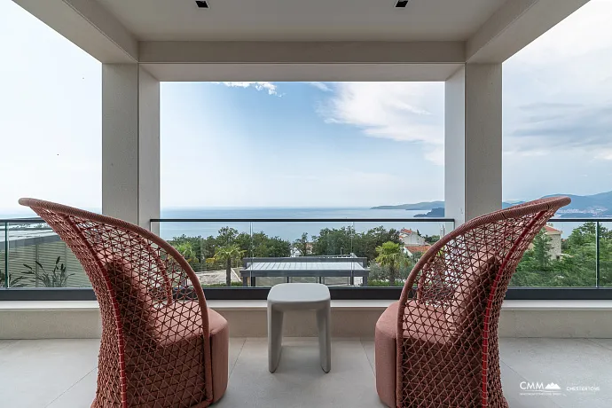 Sveti Stefan’a yakın, Blizikuće’de lüks villa