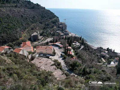 Rezevici'de apart otel projesi olan 1580 m2 arsa