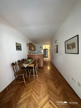 Budva'nın merkezinde daire