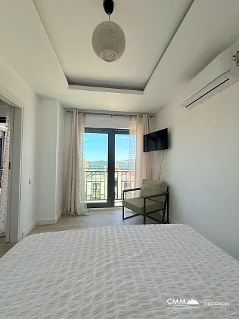 Tivat'ta üç odalı daire