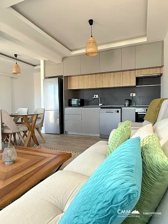 Tivat'ta üç odalı daire